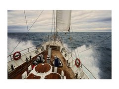 Стеклянные картины фото Стеклянная картина Yacht SIGNAL Картина - artos.in.ua